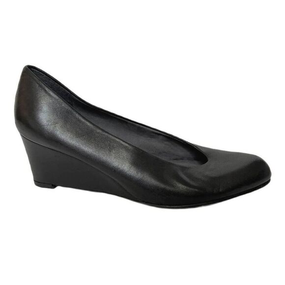 Stuart Weitzman Choked-Up Black Leather Wedge Pump - Picture 1 of 7
